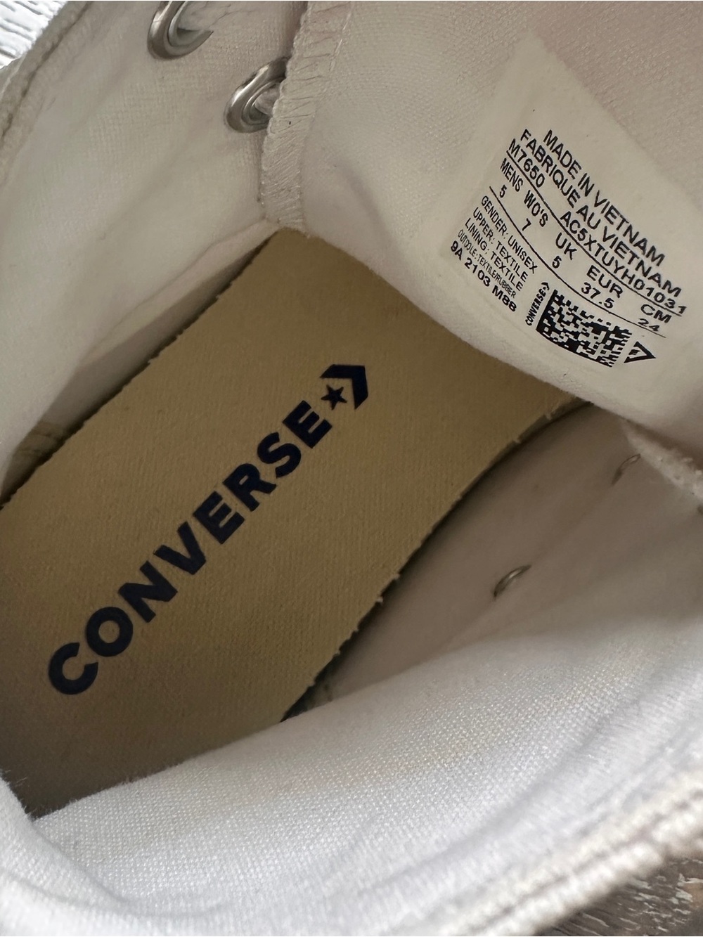 Converse High-Top Sneakers - Picture 7 of 8